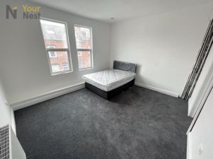 Photo 4- click for photo gallery